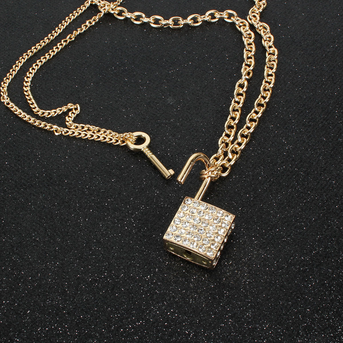 Lock it Necklace