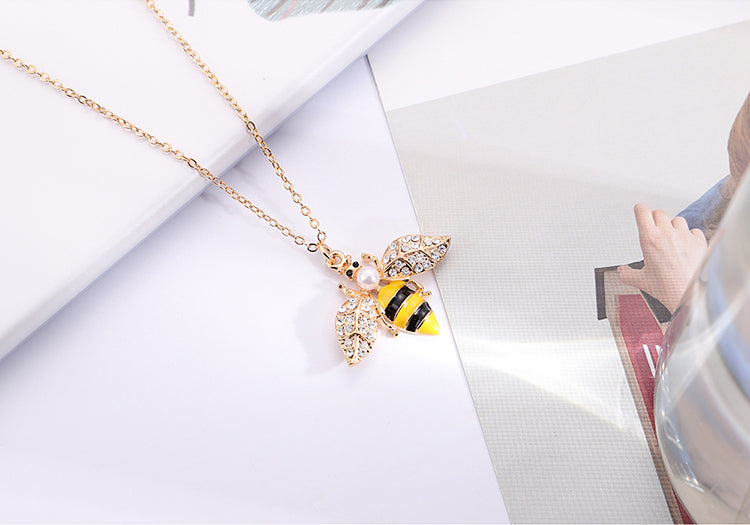 The Bee Set - TopNotch{C}