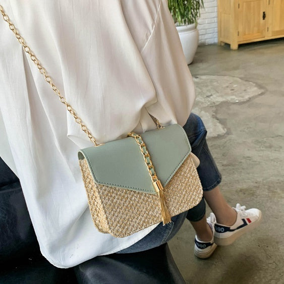 Tassel Chain Crossbody bag